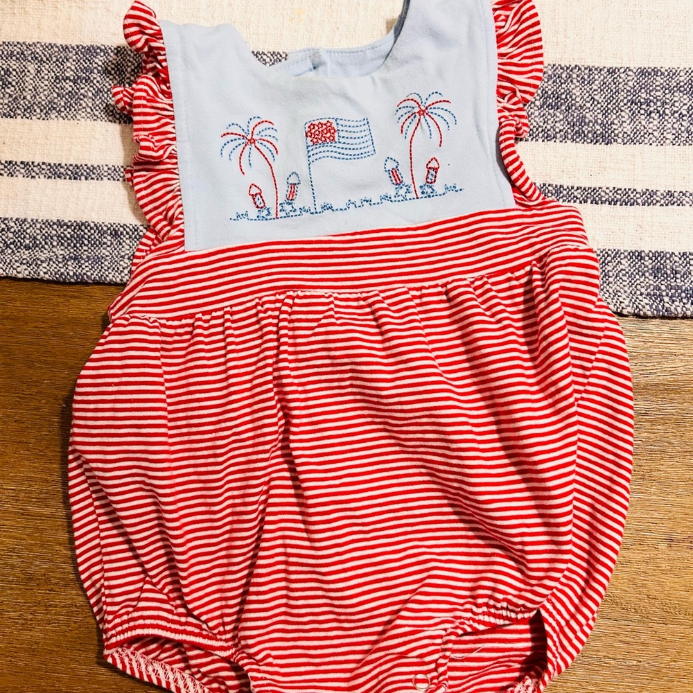 Jellybean patriotic embroidered bubble